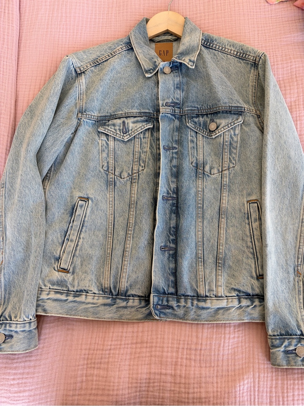 GAP Light Wash Blue Denim Jacket